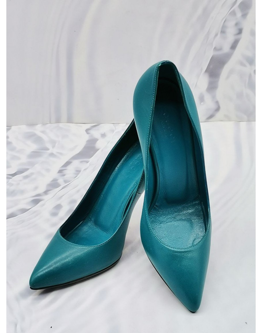 Gucci hot sale blue heels